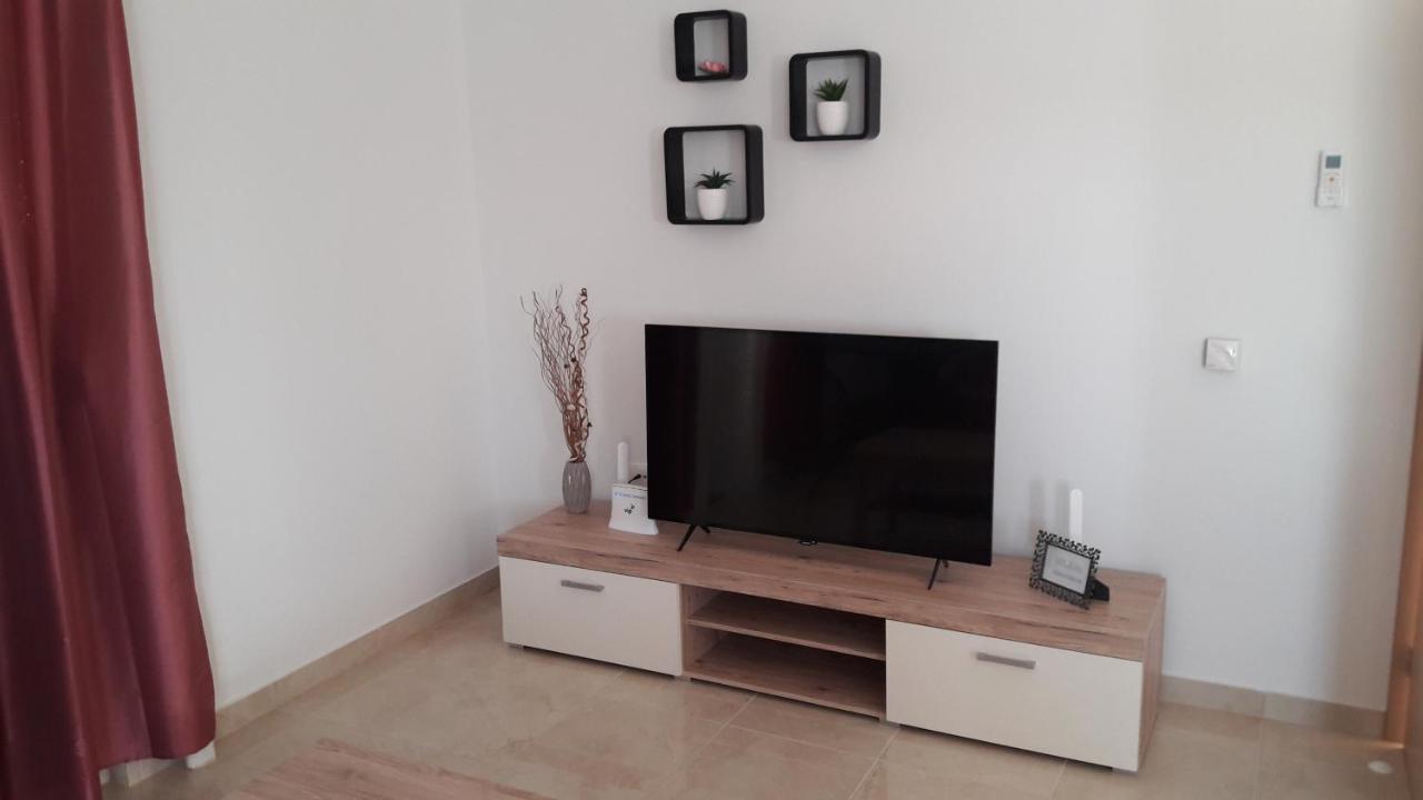 Holiday Home Luka Zadar Eksteriør billede